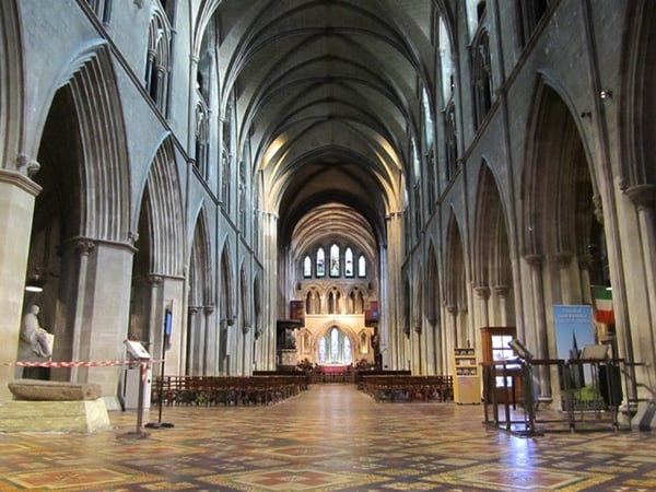 Saint Patricks Cathedral, Dublin 05 – Tiered Nave